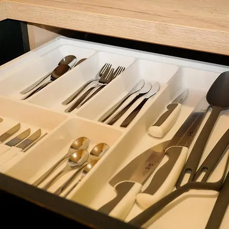 公寓 Palace - Pupinova Palata 诺威萨